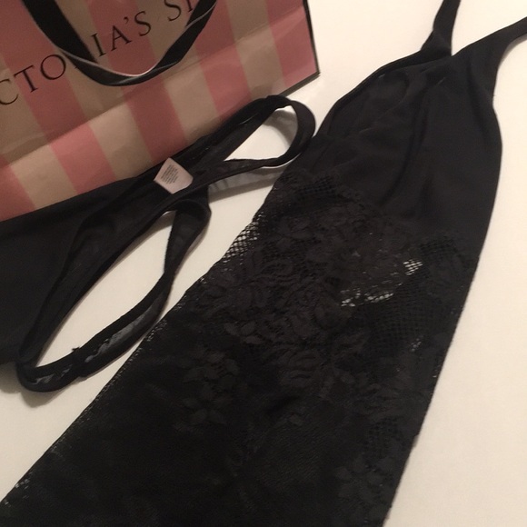 🖤VICTORIA’S SECRET💖BLACK LACE HALTER CHEMISE/THONG - Picture 2 of 8